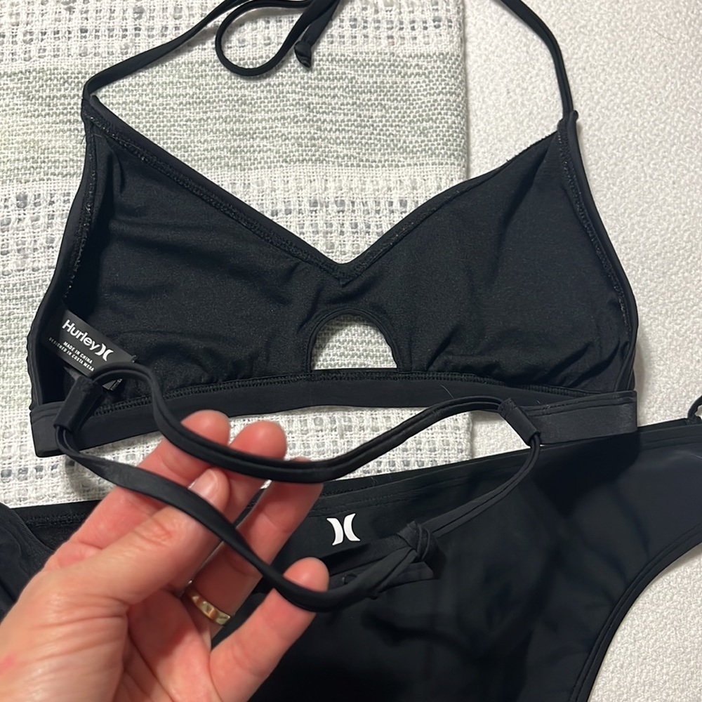 Hurley bathing suit - Picture 7 of 7